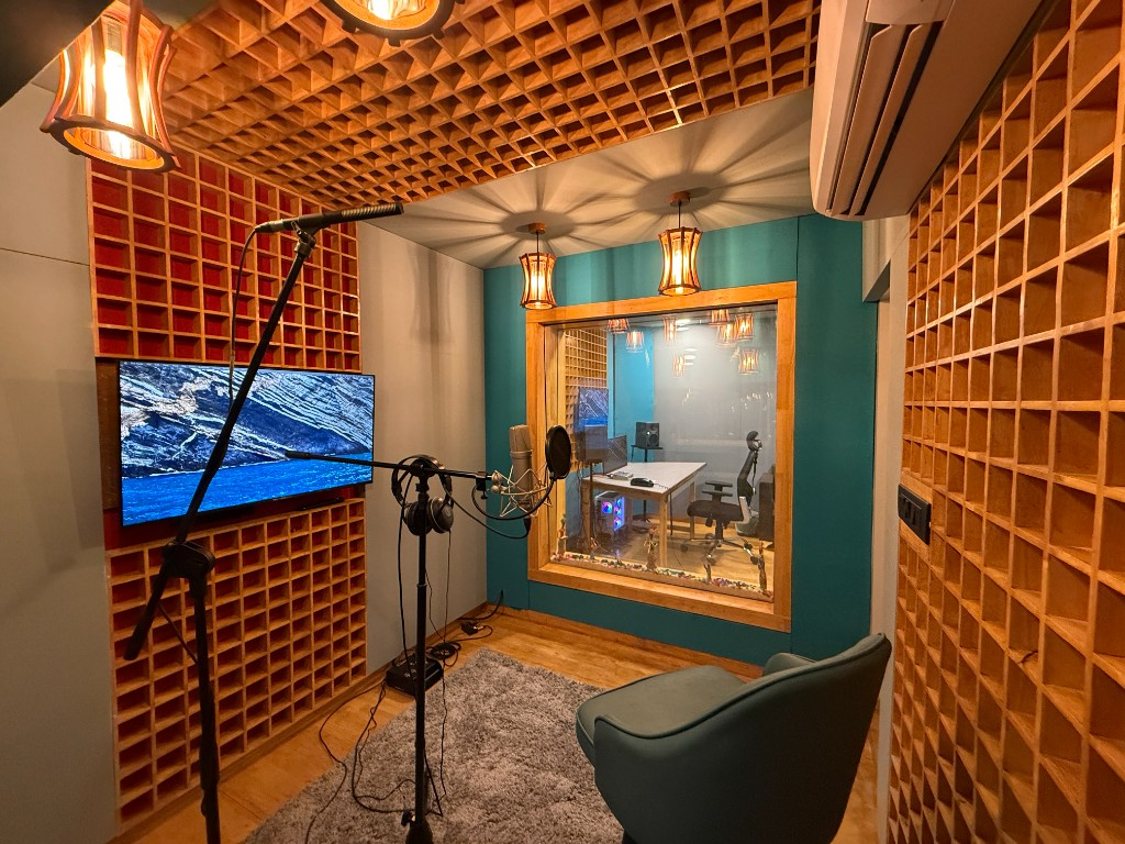 C Sharp Recording Studio — Branch 4, photo 7